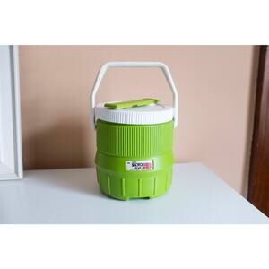 Avocado green Little Skotch Jug | vintage thermos